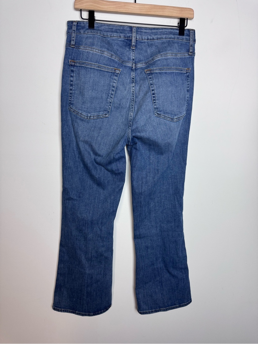 FRAME Le Easy Flare Disarm - Picture 4 of 8